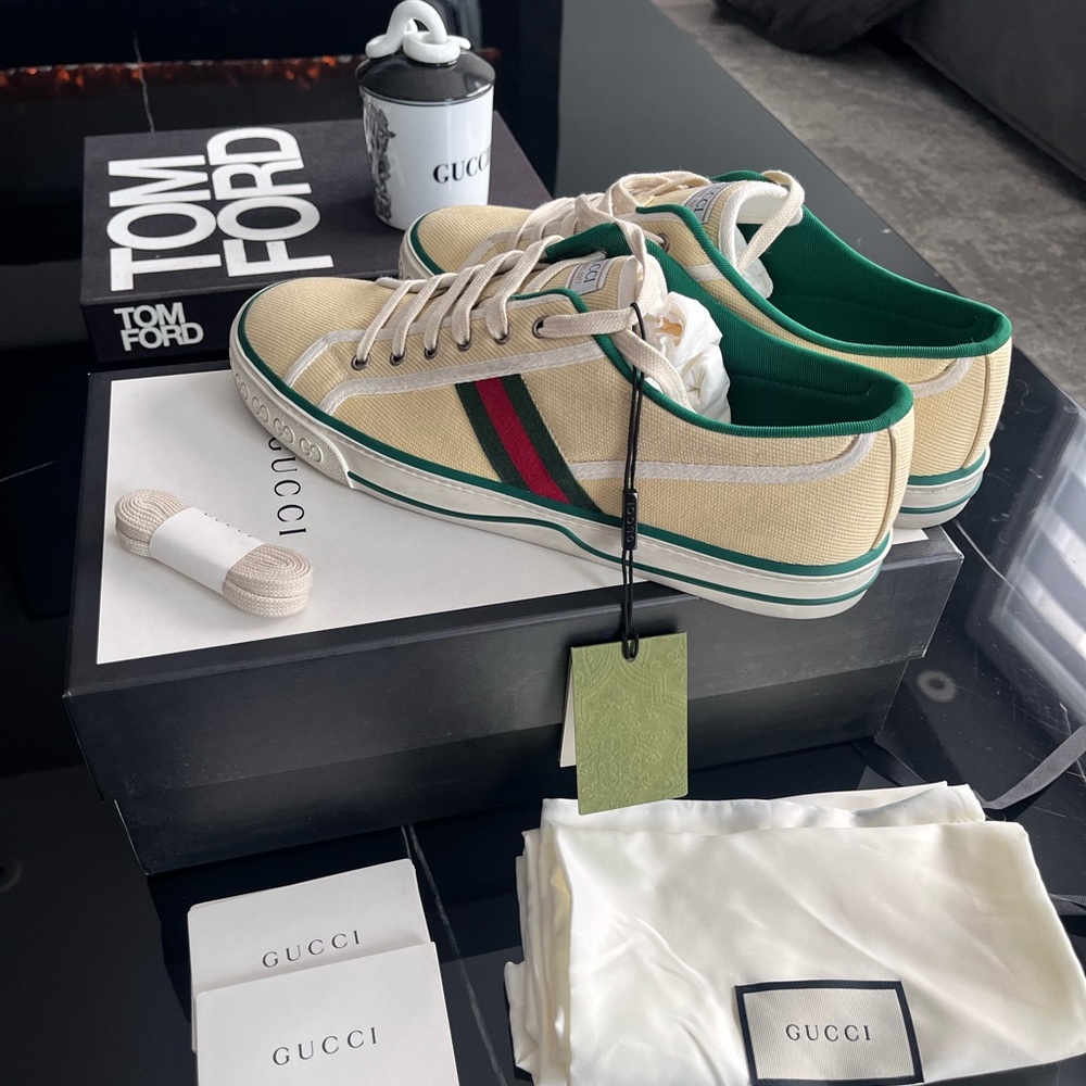 Gucci tennis sneaks